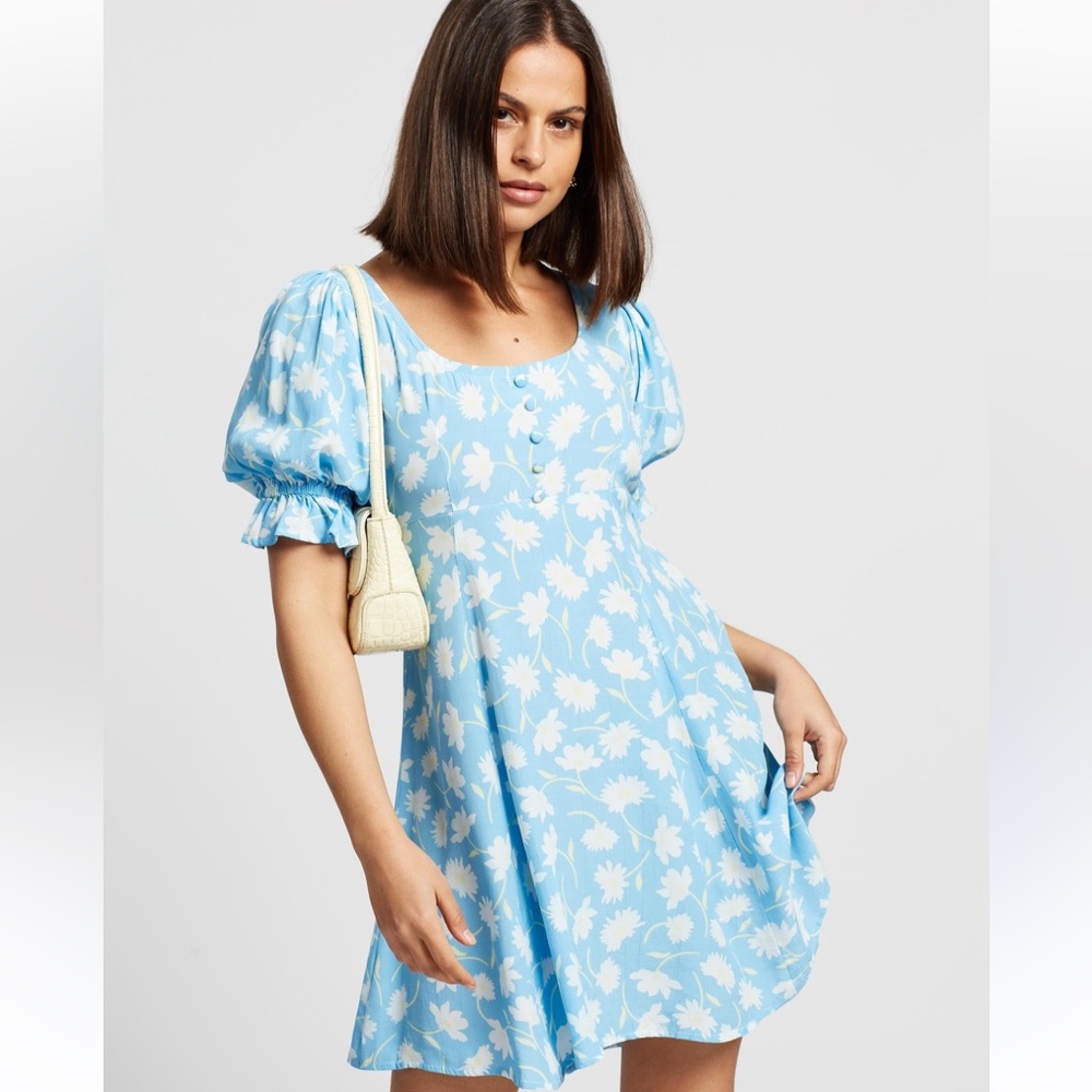 Anthropologie REVOLVE Faithfull the Brand Floral mini dress women size Medium